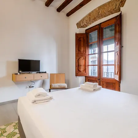 Flateli Ballesteries 15 *