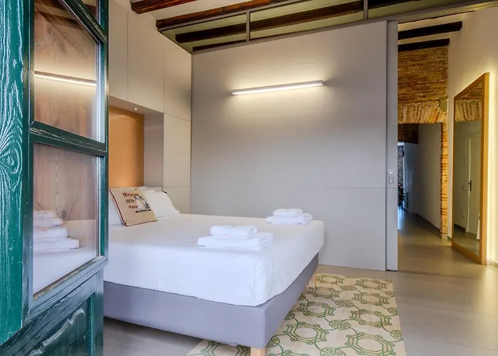 Flateli Ballesteries 15 Апартаменти *