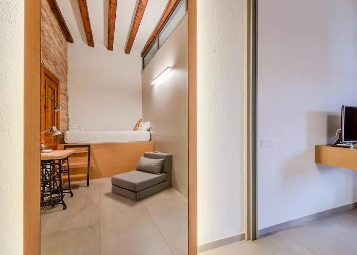 Flateli Ballesteries 15 Жерона