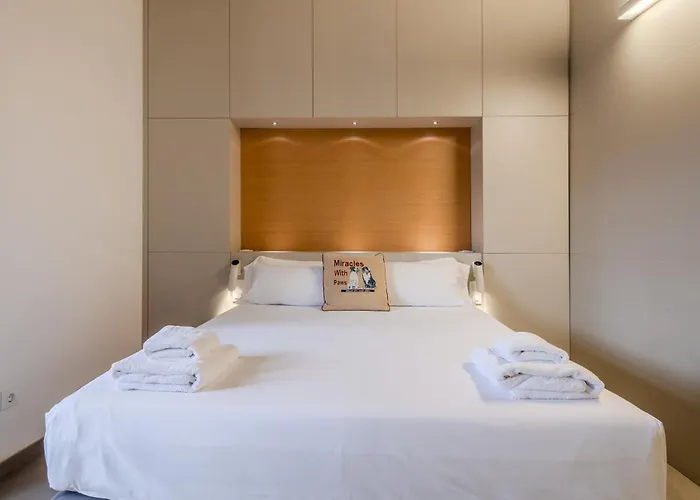 Flateli Ballesteries 15 * Girona